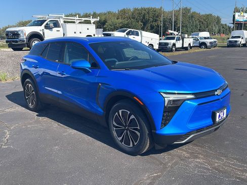 Used 2024 Chevrolet Blazer EV LT AWD/4WD image 7
