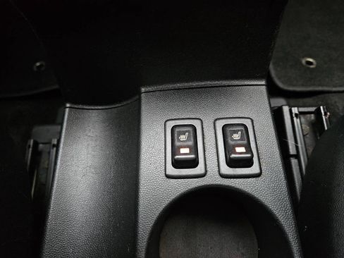 Used 2014 MAZDA MAZDA5 Grand Touring image 11