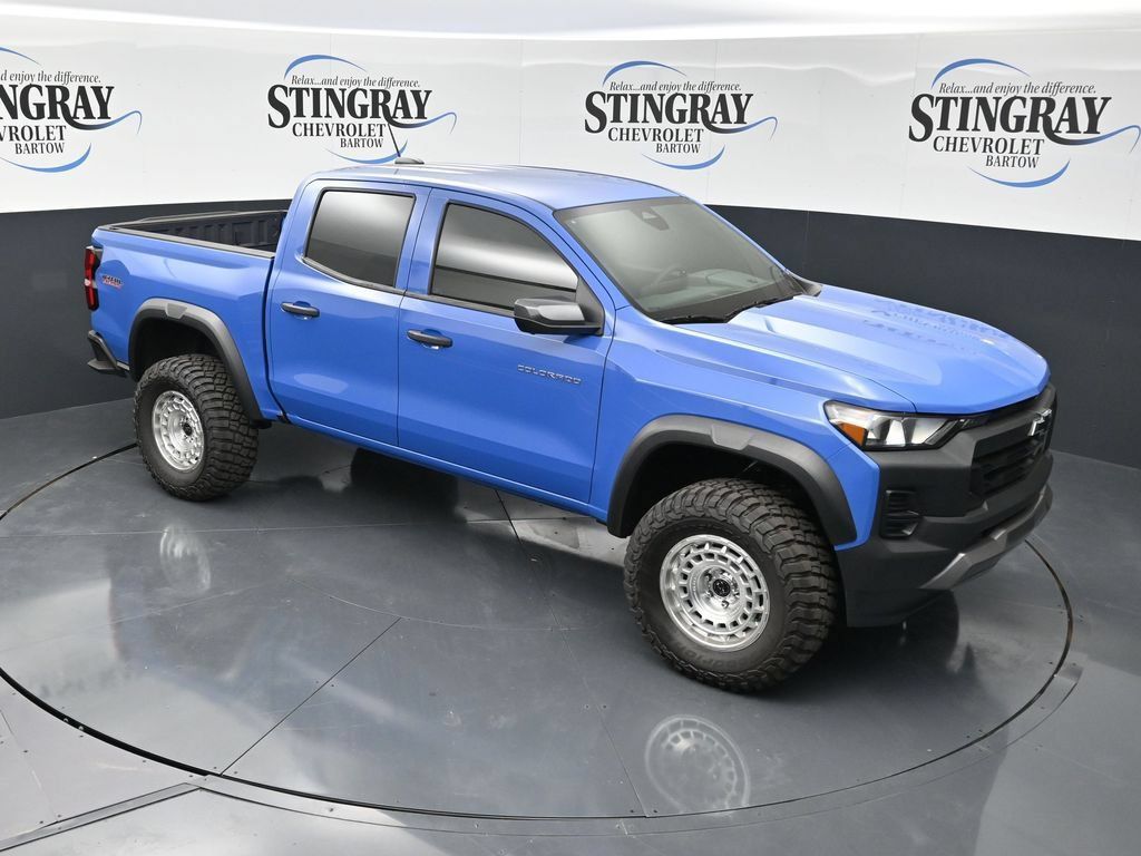 New 2025 Chevrolet Colorado Trail Boss AWD/4WD image 12
