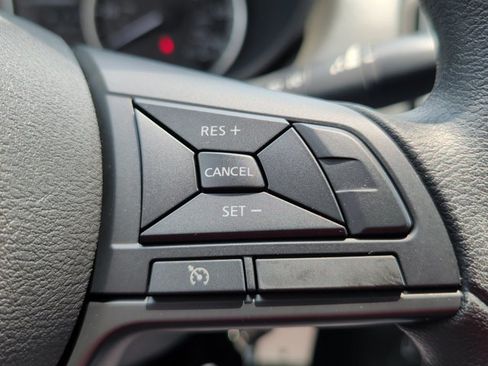 Used 2025 Nissan Versa S w/ S Plus Package FWD image 13
