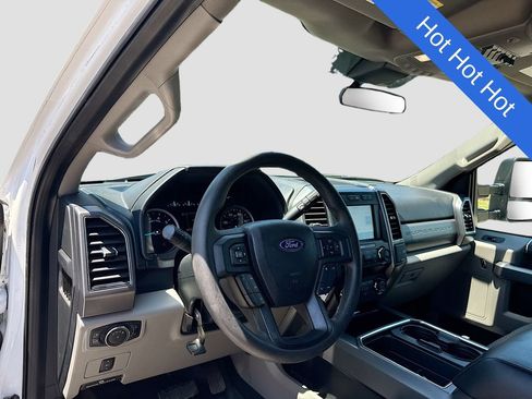Used 2020 Ford F250 XLT w/ XLT Value Package AWD/4WD image 9