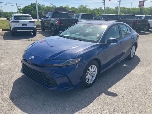 Certified 2025 Toyota Camry LE w/ Convenience Package FWD image 4