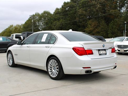 Used 2012 BMW 750Li xDrive image 5
