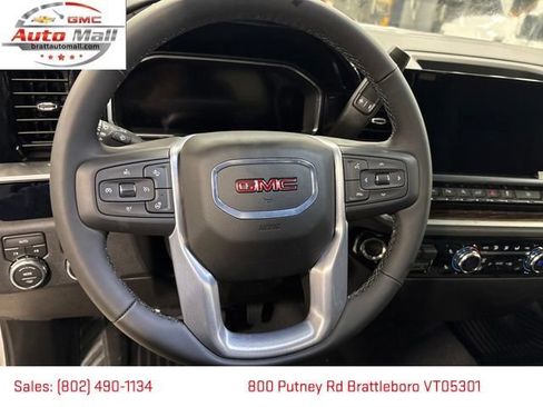New 2026 GMC Sierra 1500 SLE w/ Preferred Package AWD/4WD image 16