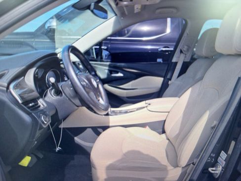 Used 2019 Buick Envision Preferred FWD image 3
