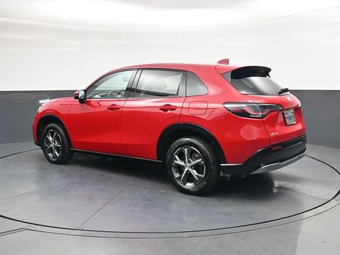 Used 2024 Honda HR-V EX-L image 6