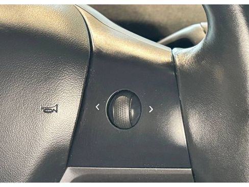 Used 2017 Tesla Model 3 Long Range image 26