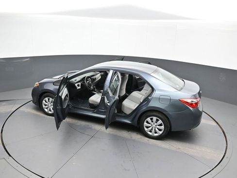 Used 2016 Toyota Corolla LE image 43