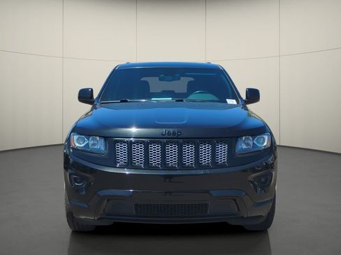 Used 2015 Jeep Grand Cherokee Altitude RWD image 2