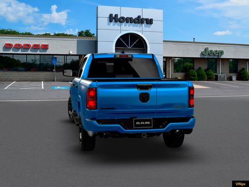 New 2026 RAM 1500 Big Horn AWD/4WD image 13