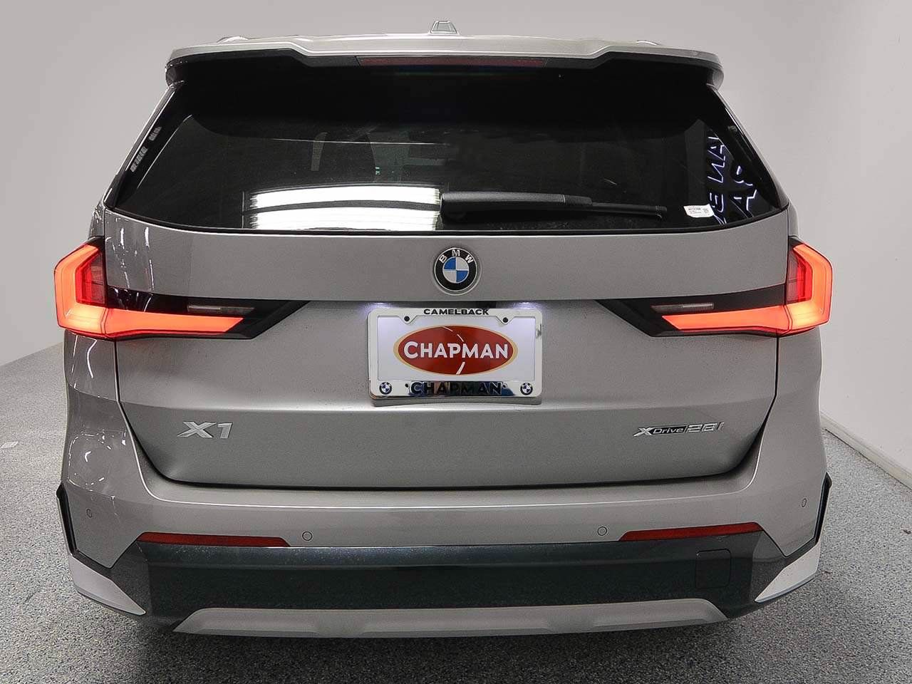 Used 2023 BMW X1 xDrive28i w/ Convenience Package AWD/4WD image 4