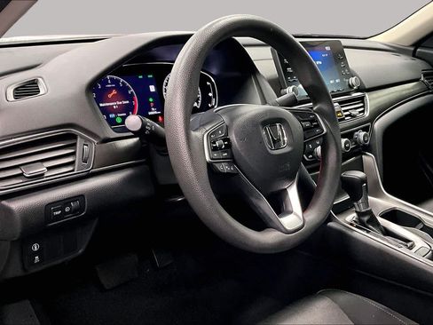 Used 2020 Honda Accord LX image 17