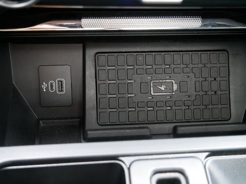 Certified 2025 Ford F150 Raptor AWD/4WD image 22