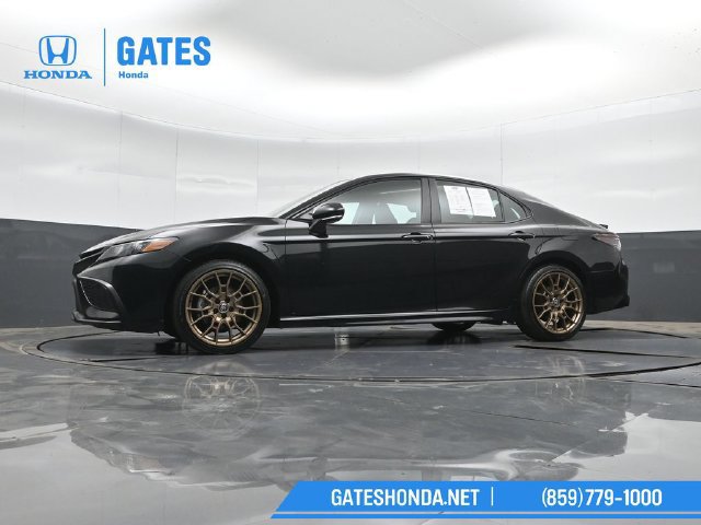 Used 2024 Toyota Camry SE w/ Convenience Package FWD image 39