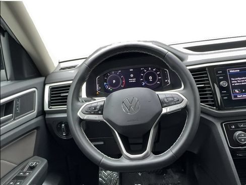 Used 2023 Volkswagen Atlas SE w/ Black Wheel Package FWD image 38