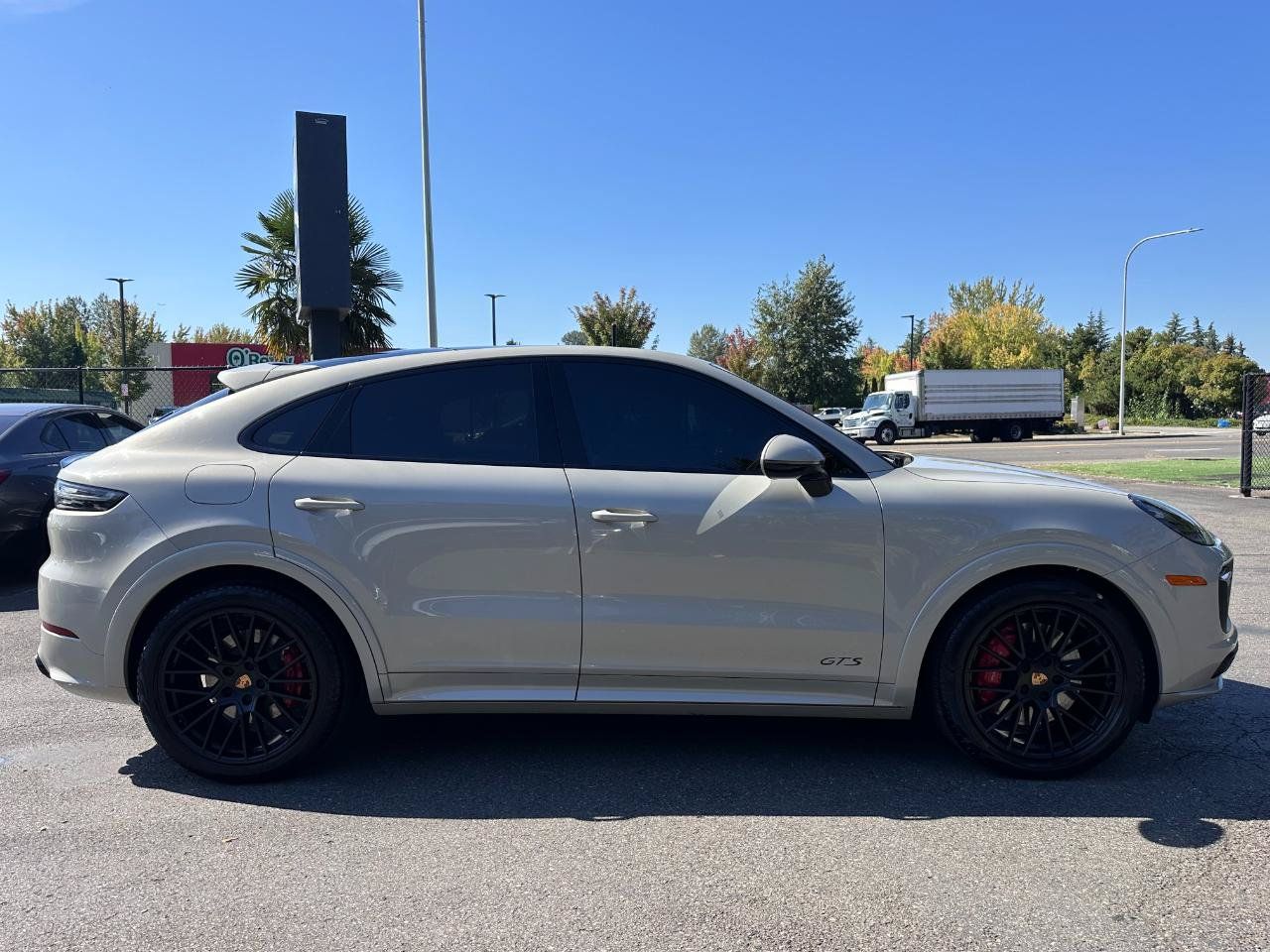 Used 2021 Porsche Cayenne GTS AWD/4WD image 42