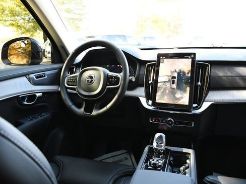 New 2026 Volvo XC90 B5 Ultra image 18