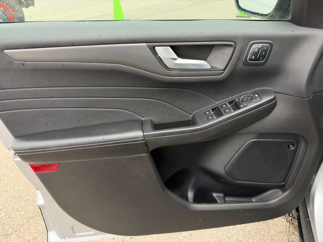 Used 2023 Ford Escape Active w/ Tech Pack #2 FWD image 19