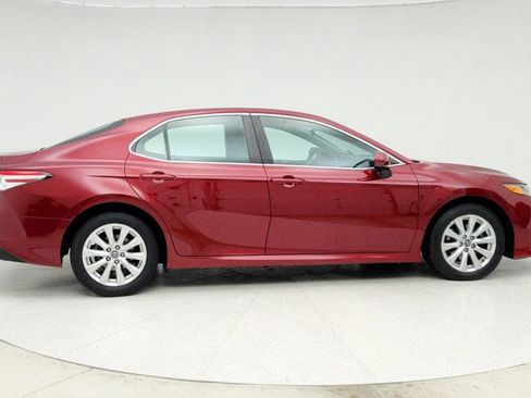 Used 2018 Toyota Camry LE w/ Protection Package (Q2) image 4