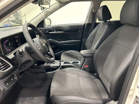 New 2026 Kia Seltos S AWD/4WD image 10