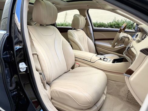 Used 2015 Mercedes-Benz S 550 Sedan image 32