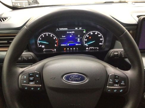 Used 2024 Ford Maverick Lariat w/ 4K Tow Package image 11