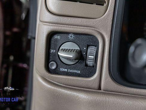 Used 1997 Chevrolet Suburban 2WD w/ Preferred Equipment Group 3 image 59