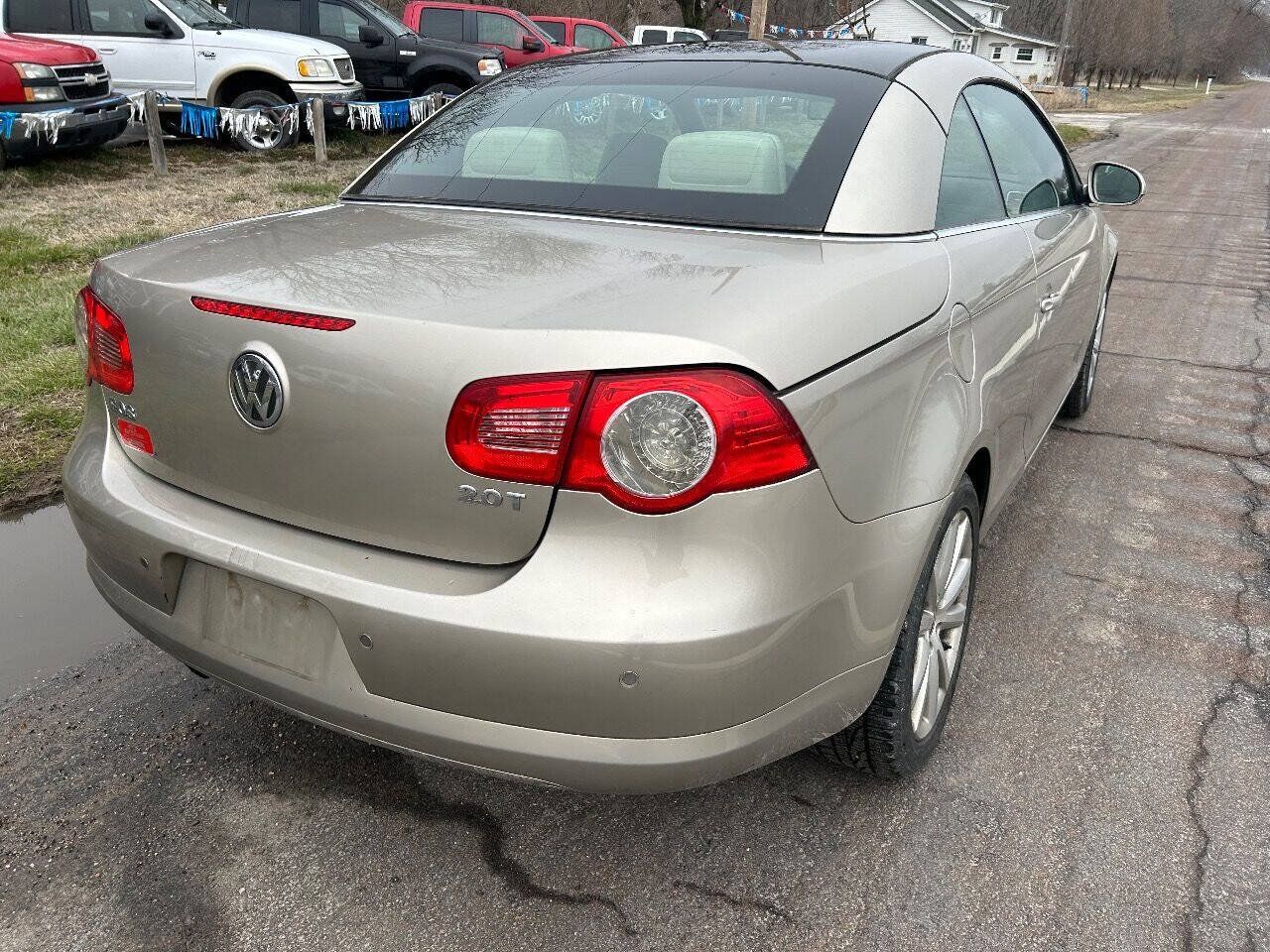 Used 2007 Volkswagen Eos 2.0T FWD image 8