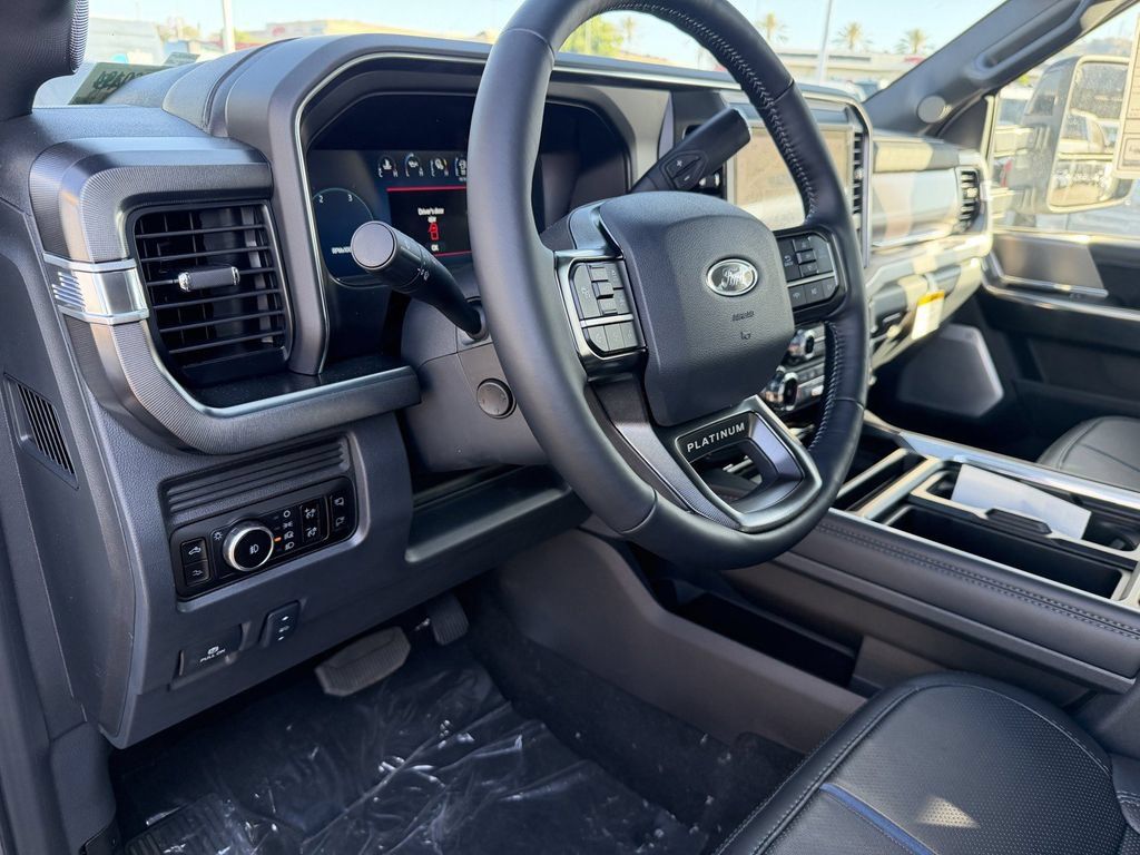 New 2026 Ford F250 Platinum w/ Tremor Off-Road Package AWD/4WD image 22