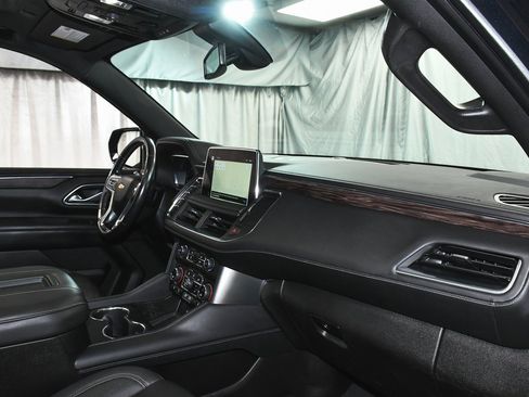 Used 2022 Chevrolet Tahoe LT w/ Luxury Package image 57