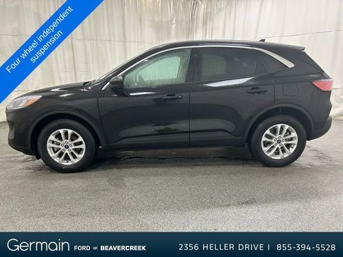 Certified 2022 Ford Escape SE w/ Cold Weather Package image 5