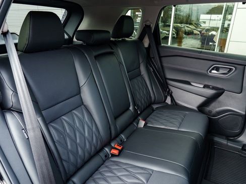 New 2026 Nissan Rogue Platinum w/ Platinum Premium Package image 26