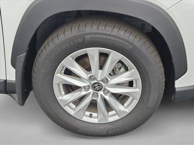 Used 2024 Toyota Corolla Cross LE FWD image 21