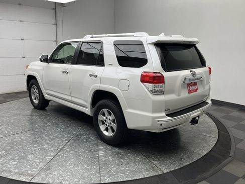 Used 2012 Toyota 4Runner SR5 w/ Premium Pkg AWD/4WD image 2