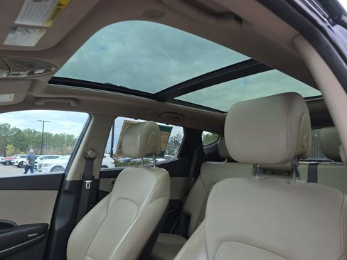 Used 2013 Hyundai Santa Fe Sport image 32