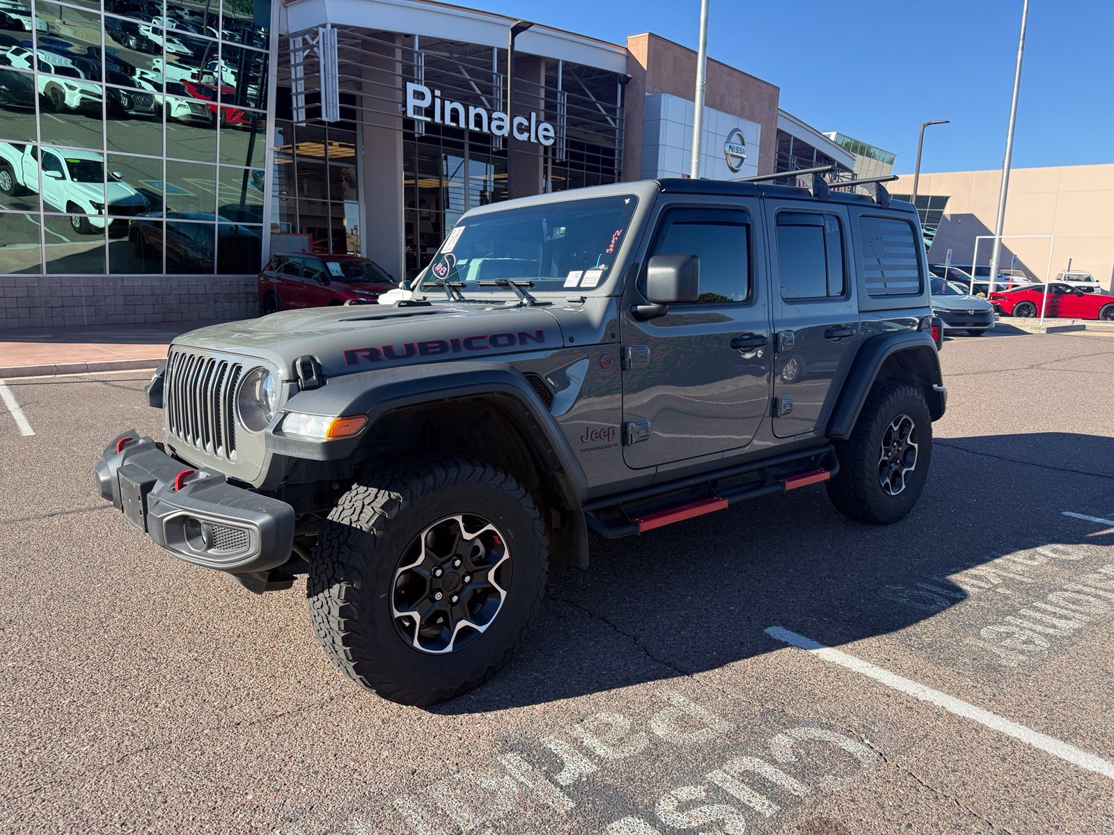 Used 2023 Jeep Wrangler Unlimited Rubicon w/ Cold Weather Group AWD/4WD image 1