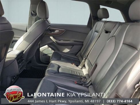 Used 2020 Audi Q7 3.0T Premium Plus image 31