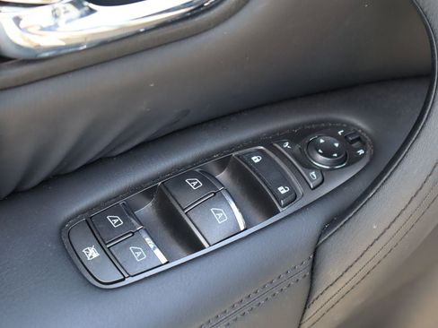Used 2022 Nissan Armada SL w/ Midnight Edition Package RWD image 24