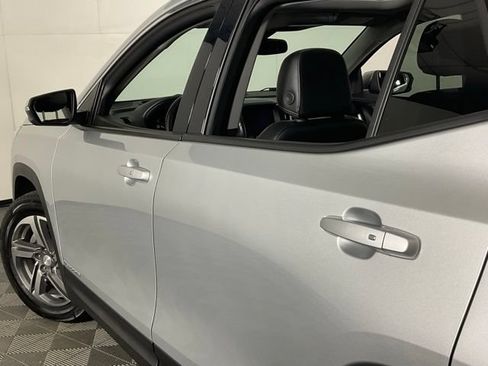 Used 2020 GMC Terrain SLT w/ Preferred Package AWD/4WD image 36