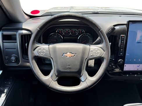 Used 2017 Chevrolet Silverado 1500 LT w/ LT Eassist Package RWD image 13