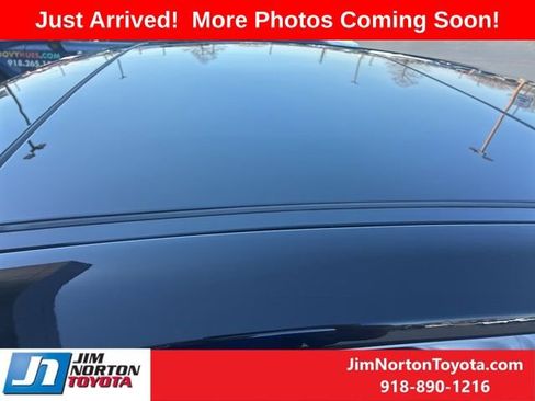 Used 2025 Toyota Camry XSE image 9