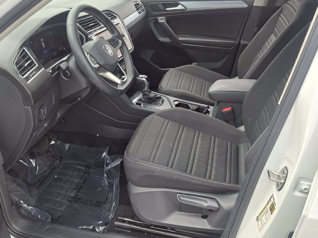 Certified 2024 Volkswagen Tiguan S FWD image 11