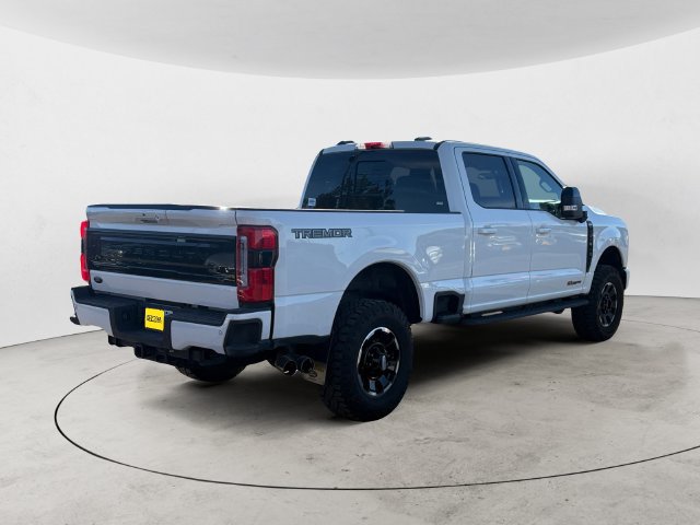 Used 2025 Ford F350 Platinum w/ Tremor Off-Road Package AWD/4WD image 5