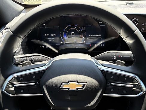 New 2026 Chevrolet Equinox LT w/ Safety and Technology Package FWD image 11