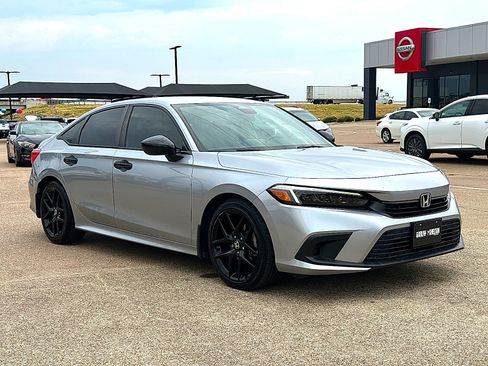 Used 2024 Honda Civic Sport image 10