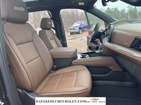 Used 2025 Chevrolet Tahoe High Country w/ Sun And Tow Package image 25