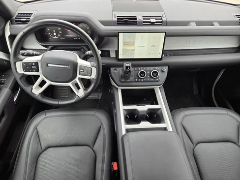 Used 2025 Land Rover Defender 110 S AWD/4WD image 16