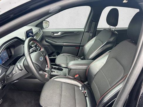 Used 2023 Ford Escape ST-Line image 18