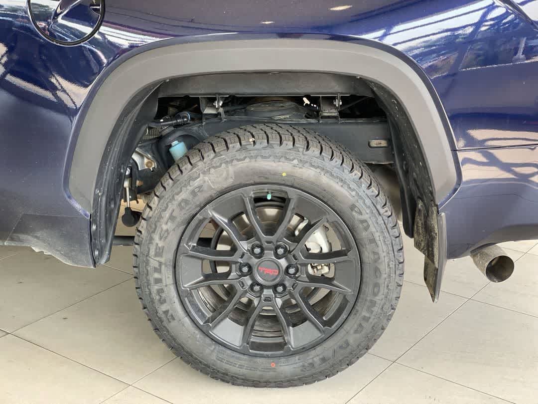Used 2024 Toyota Tundra Limited w/ TRD Off-Road Package AWD/4WD image 13