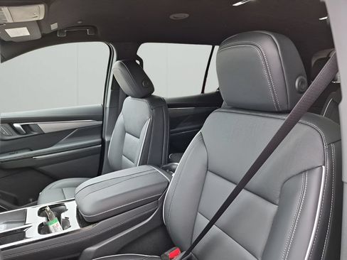 New 2026 Buick Enclave Preferred FWD image 31